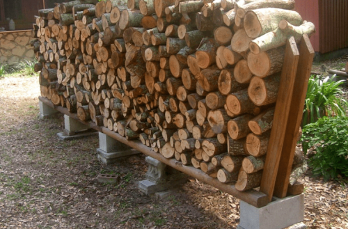Simple backyard firewood rack
