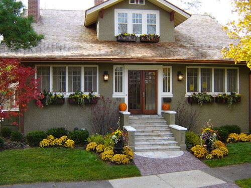 backyard fall landscape