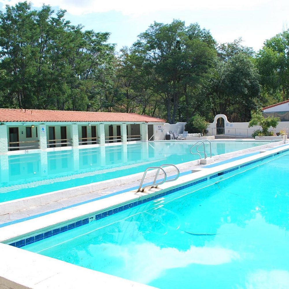 Large pool in Warner Springs Ranch Resort