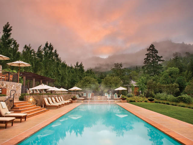 Top 5 Hot Spring Resorts for Ultimate Luxury