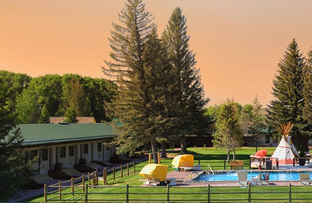 Wyoming Hot Springs Resorts